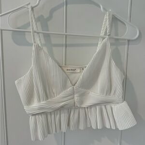 Worn 1x - Ribbed Cropped White Going Out Top